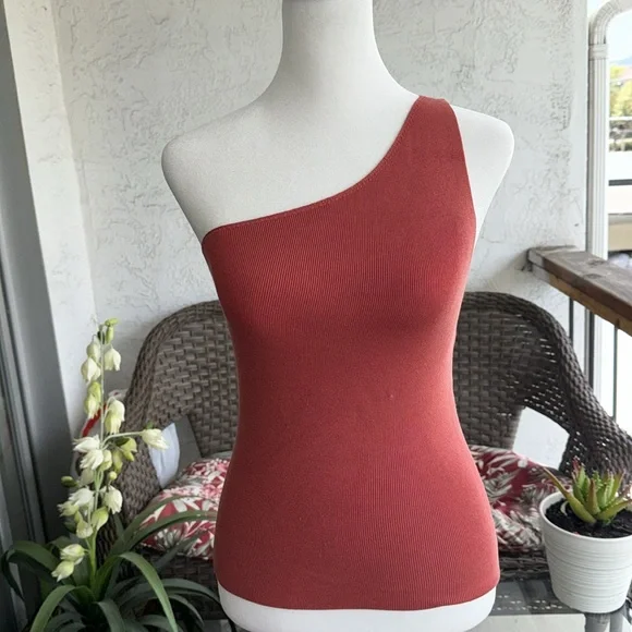 Banana Republic Stretch One Shoulder Fitting Top Size XS Silk - Picture 3 of 11